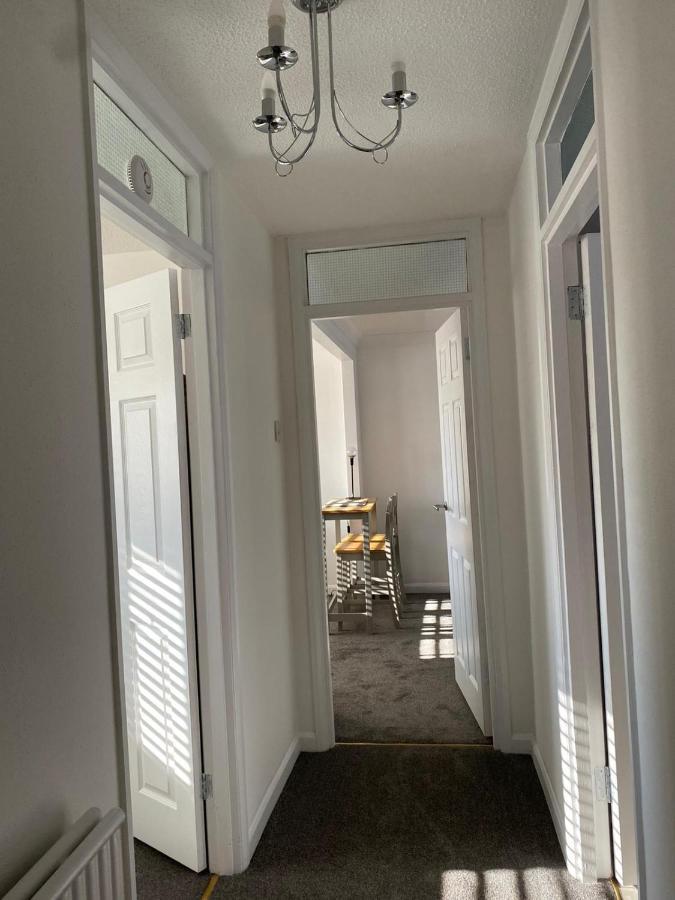 Riverside Park Ground Floor Apartment - St Neots ภายนอก รูปภาพ