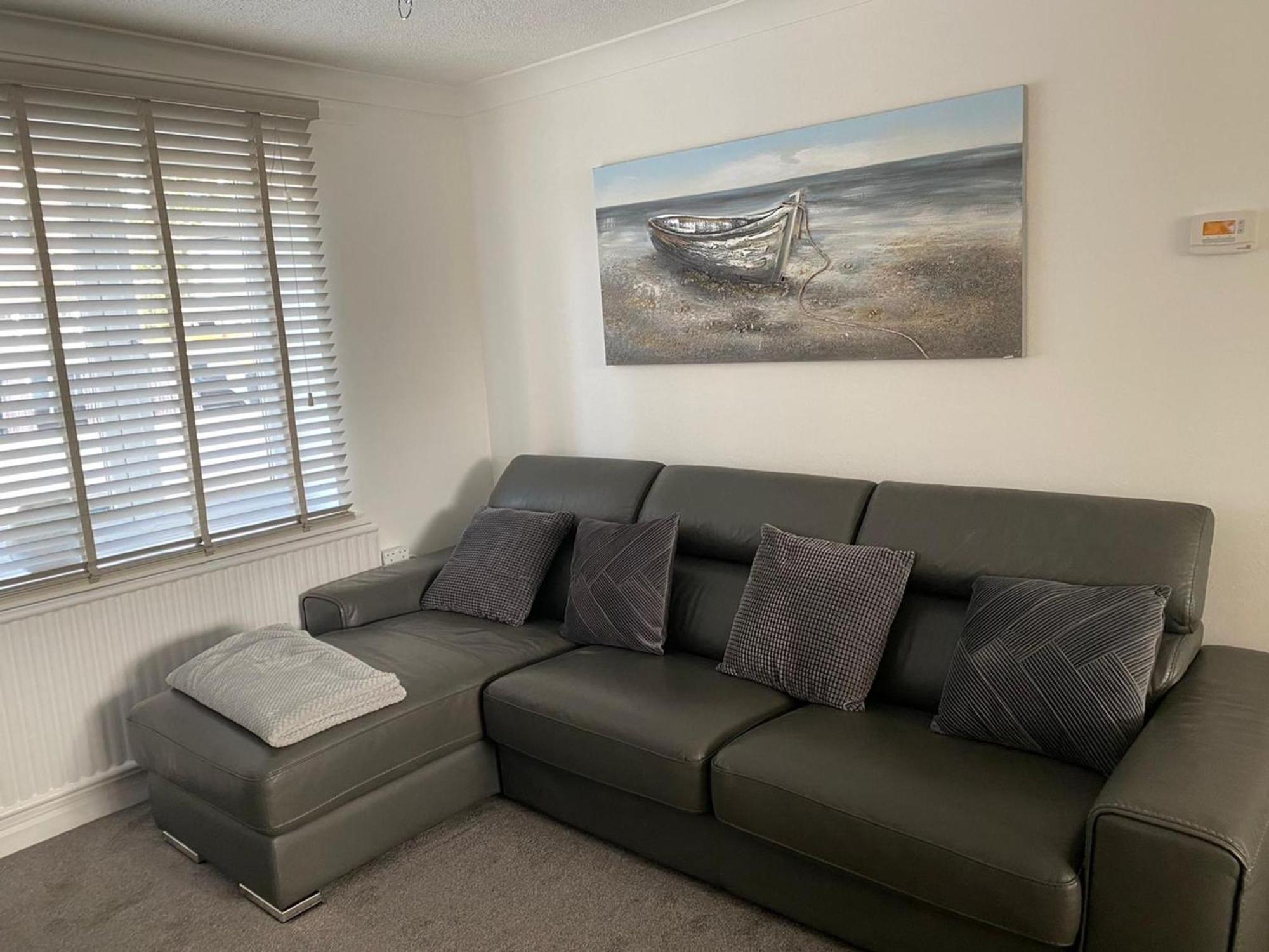 Riverside Park Ground Floor Apartment - St Neots ภายนอก รูปภาพ